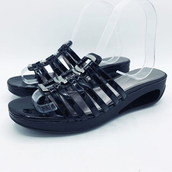 Calvin Klein Women’s Black Patent Leather Cut Out Window Wedge Size 8 - Picture 3 of 16